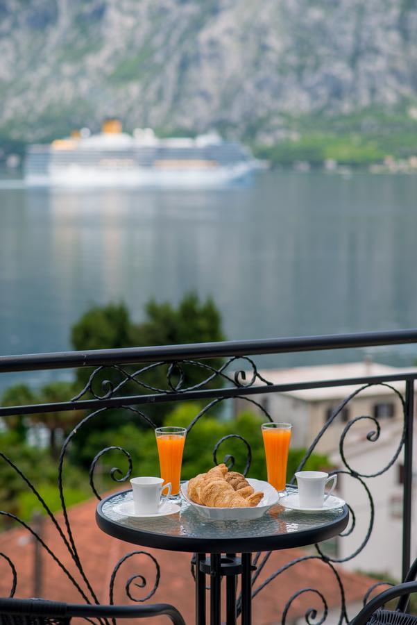 Stoliva Residence With Infinity Pool Kotor Eksteriør billede
