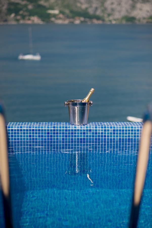 Stoliva Residence With Infinity Pool Kotor Eksteriør billede